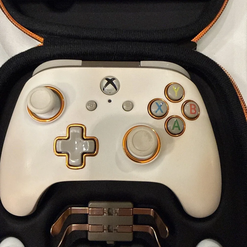Power A Fusion Pro Wired Controller White Xbox One 1514146-01 w/ Box
